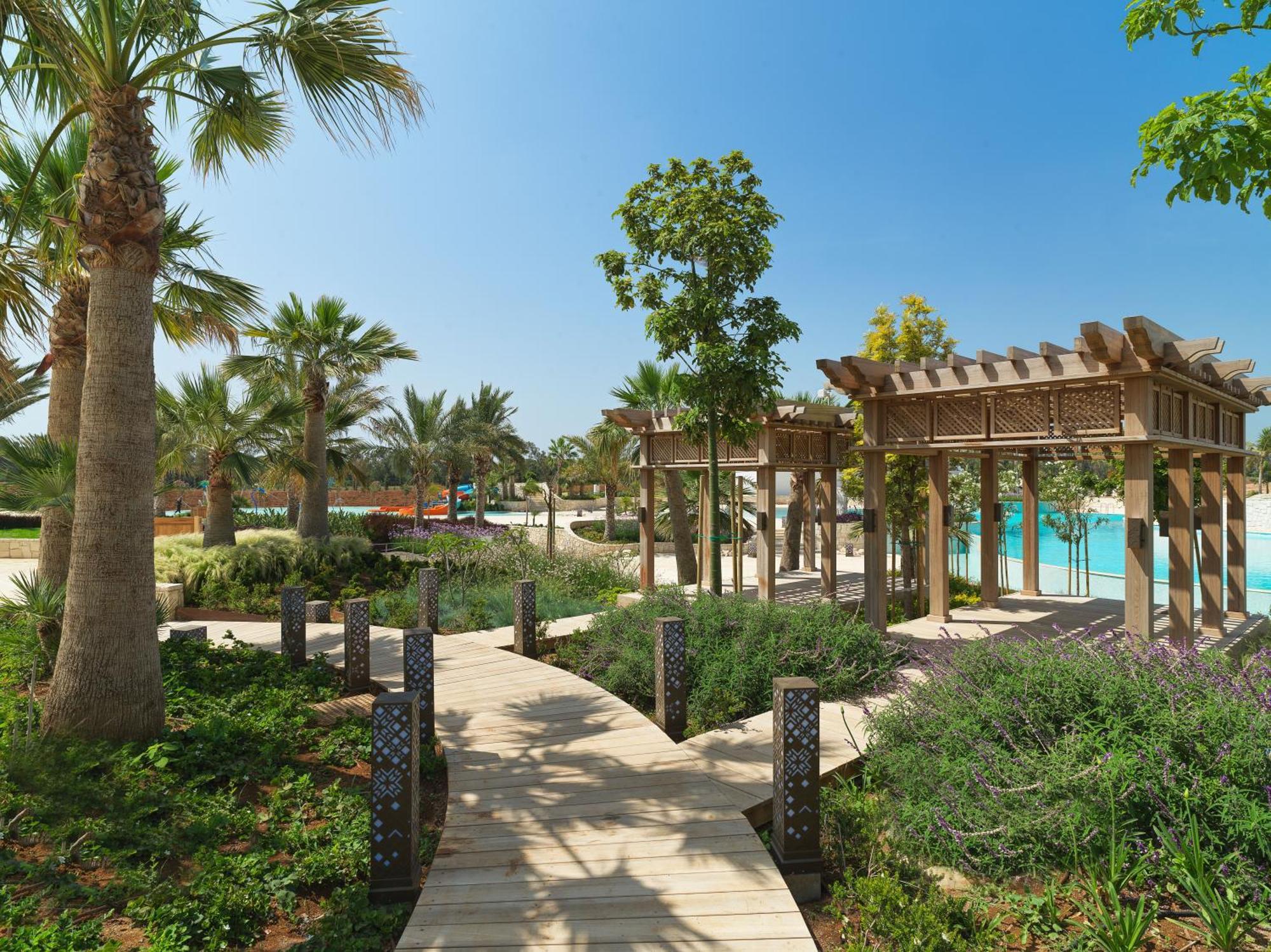 City Of Dreams Mediterranean - Integrated Resort, Casino & Entertainment Limassol Exterior photo The Village