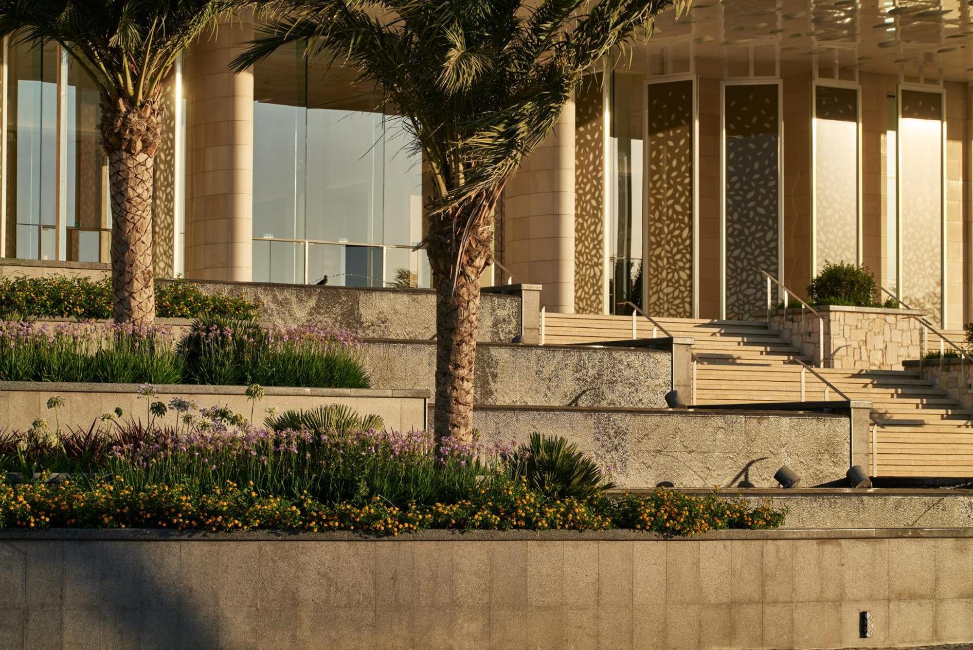 City Of Dreams Mediterranean - Integrated Resort, Casino & Entertainment Limassol Exterior photo The Four Seasons Hotel, Bahrain